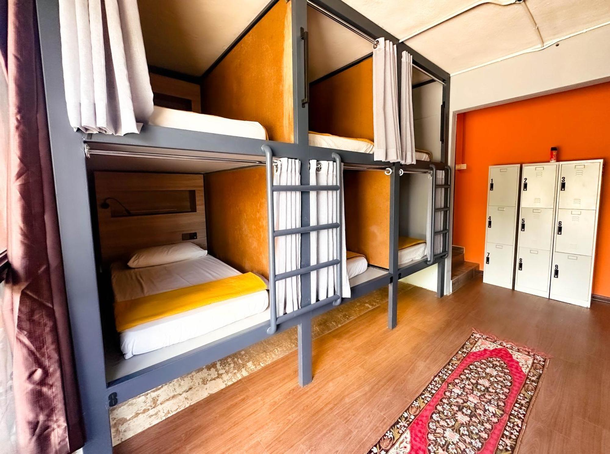 Arch Dormitorio Cenang Pantai Cenang  Luaran gambar